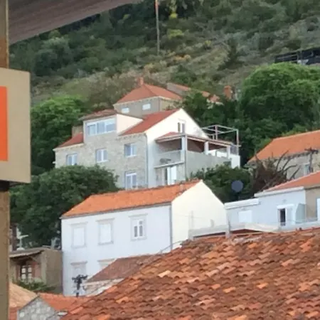 Casa de hóspedes Pupo 3*