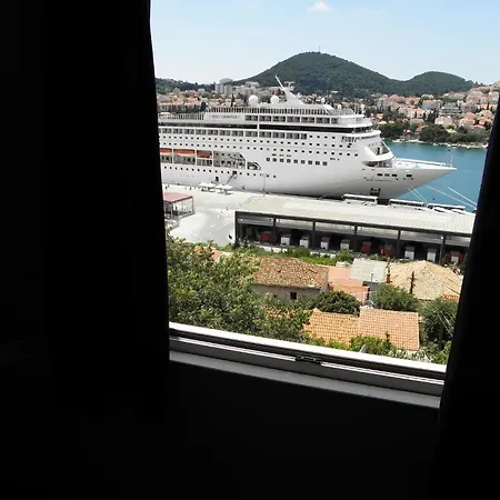 Pupo Guest house 3*